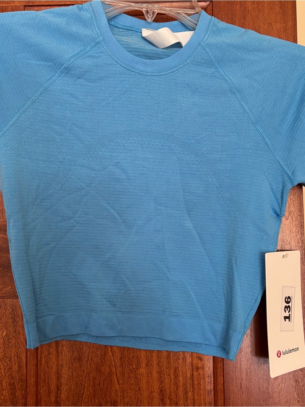 lululemon athletica Swiftly Tech Cropped 2.0 Size 4 NWT!!